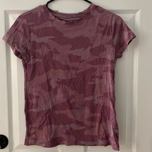 ATHLETA Organic Daily Camo Crew Tee Cascadia Violet Cotton Short Sleeve SZ XS